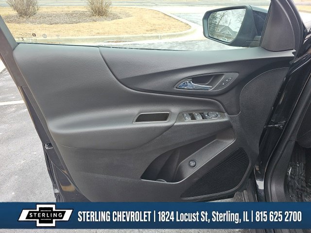 Used 2023 Chevrolet Equinox LT FWD image 17