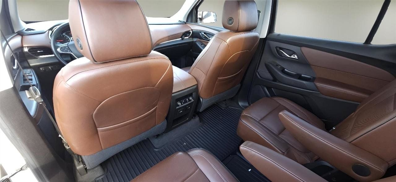 Used 2018 Chevrolet Traverse High Country AWD/4WD image 21