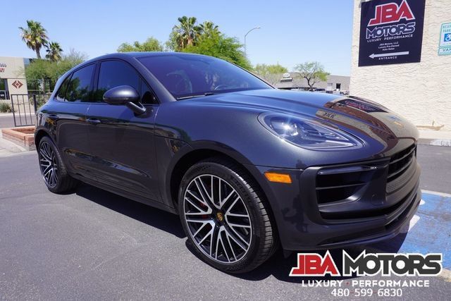 Used 2022 Porsche Macan GTS AWD/4WD image 2