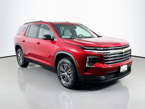 New 2026 Chevrolet Traverse LT w/ LPO, Floor Liner Package image 3