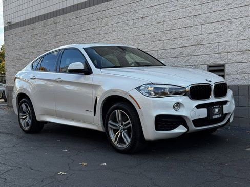 Used 2019 BMW X6 xDrive35i w/ M Sport Package image 19