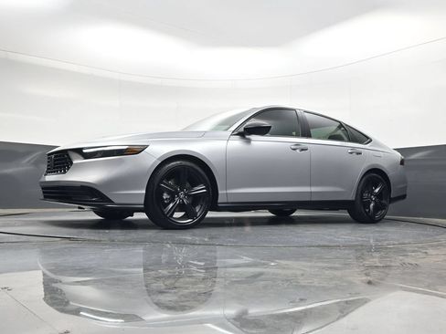 Certified 2026 Honda Accord Sport image 42