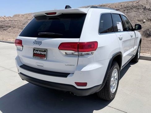 Used 2015 Jeep Grand Cherokee Laredo w/ Quick Order Package 23E RWD image 8