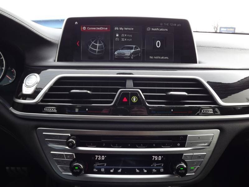 Used 2018 BMW 750i xDrive AWD/4WD image 24