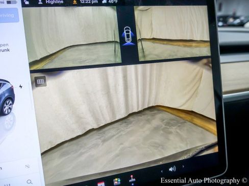 Used 2024 Tesla Model Y Long Range image 19