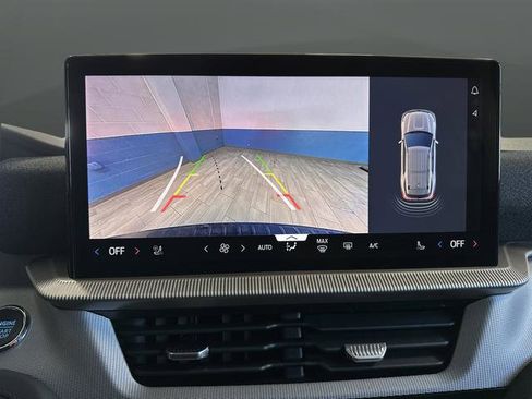 New 2026 Ford Explorer Active w/ Active Comfort Package image 10