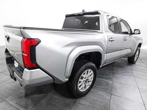 Used 2024 Toyota Tacoma SR5 image 6