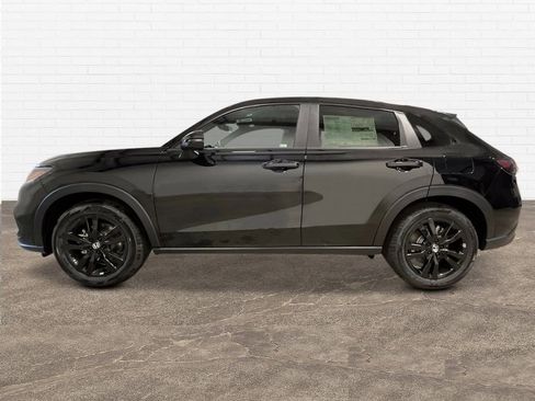 New 2026 Honda HR-V Sport image 3