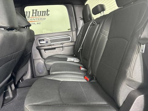Used 2025 RAM 2500 Big Horn AWD/4WD image 23