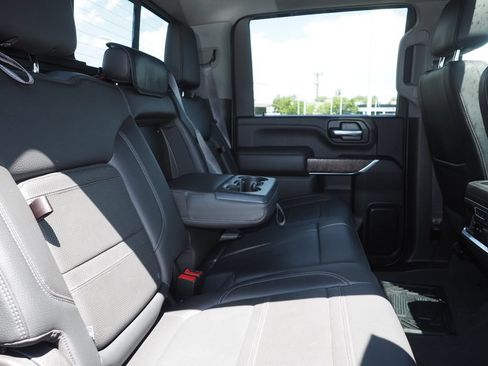 Used 2021 GMC Sierra 2500 Denali w/ Denali Ultimate Package AWD/4WD image 22