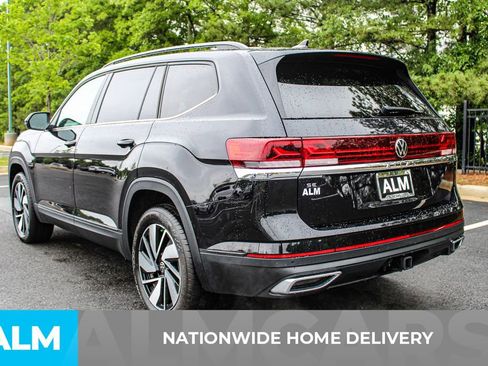 Used 2025 Volkswagen Atlas SE FWD image 5