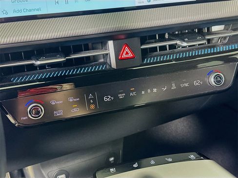 Used 2024 Kia EV6 GT-Line image 27