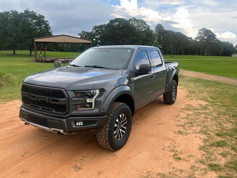 Used 2020 Ford F150 Raptor w/ Equipment Group 801A Mid AWD/4WD image 4