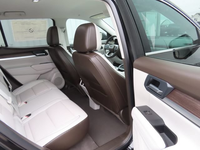 New 2026 GMC Terrain Denali w/ LPO, Black Badging Package AWD/4WD image 28