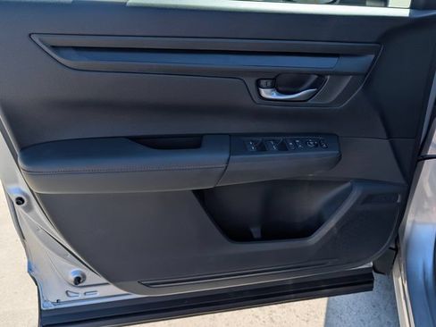 Used 2024 Honda CR-V Sport image 16