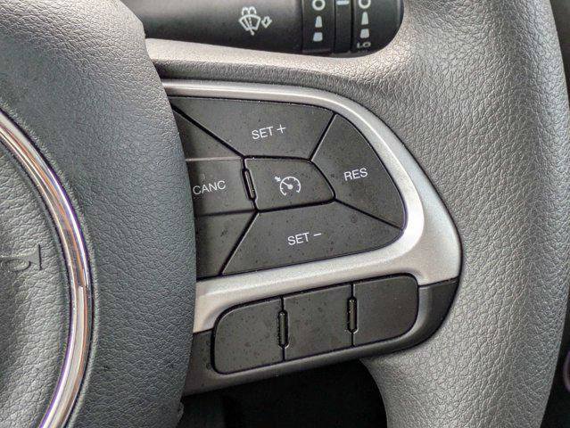 Certified 2023 Jeep Renegade Latitude w/ Sun/Sound Group AWD/4WD image 26