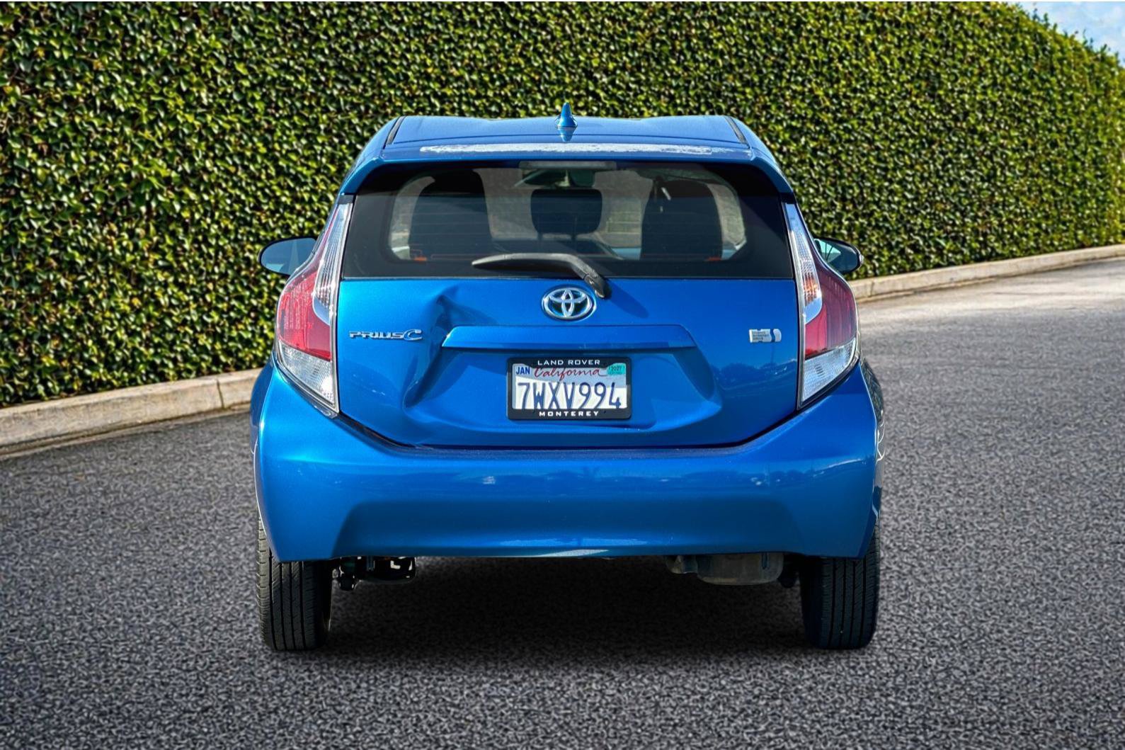 Used 2016 Toyota Prius C One FWD image 5