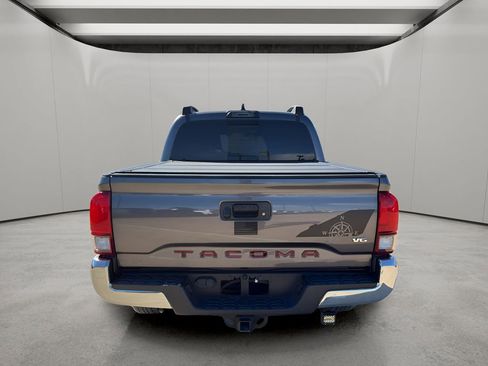 Used 2021 Toyota Tacoma SR5 image 4