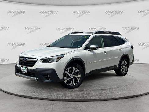 Used 2020 Subaru Outback Touring XT AWD/4WD image 3