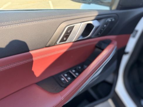 Used 2021 BMW X6 xDrive40i w/ Convenience Package image 19