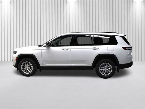 New 2026 Jeep Grand Cherokee L Laredo AWD/4WD image 7