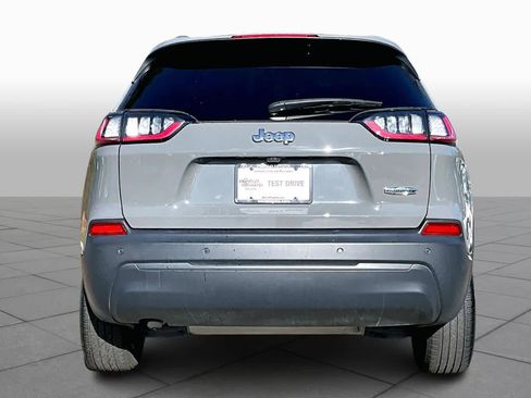 Used 2021 Jeep Cherokee Latitude Plus image 4