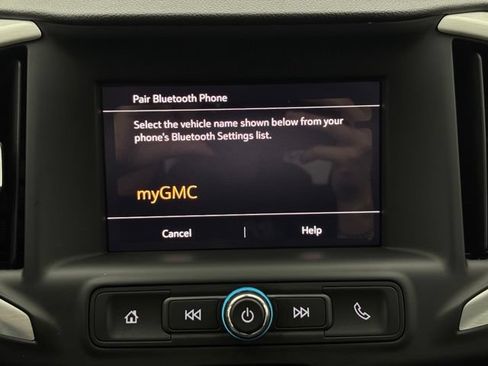 Used 2024 GMC Terrain SLE FWD image 20