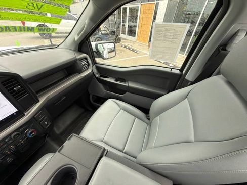 Used 2025 Ford F150 XL AWD/4WD image 19