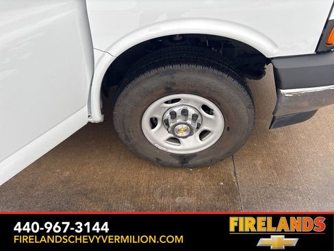 Used 2024 Chevrolet Express 3500 LT w/ LT Preferred Equipment Group image 45