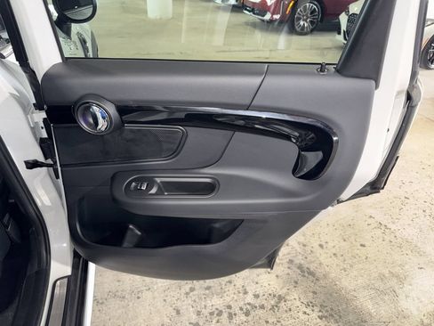 Used 2024 MINI Cooper Countryman S w/ Storage Package FWD image 11