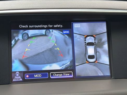 Used 2015 INFINITI Q70 3.7 RWD image 10