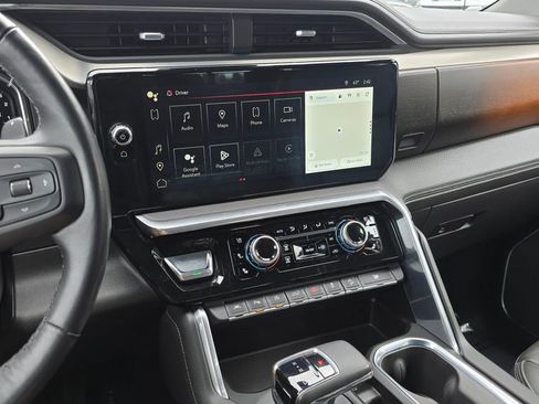 Used 2023 GMC Sierra 1500 Denali w/ Technology Package AWD/4WD image 33