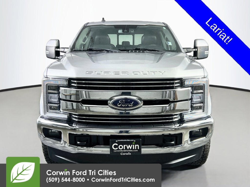 Used 2019 Ford F250 Lariat w/ Lariat Ultimate Package AWD/4WD image 3