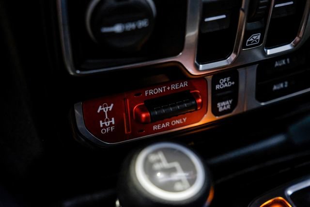 Used 2022 Jeep Gladiator Rubicon w/ LED Lighting Group AWD/4WD image 74