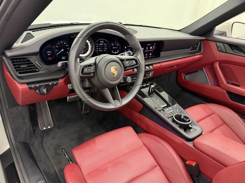 Certified 2024 Porsche 911 Carrera GTS RWD image 27