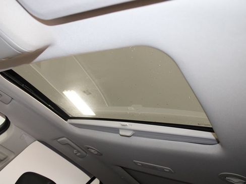 Used 2021 GMC Acadia Denali w/ Denali Technology Package FWD image 57