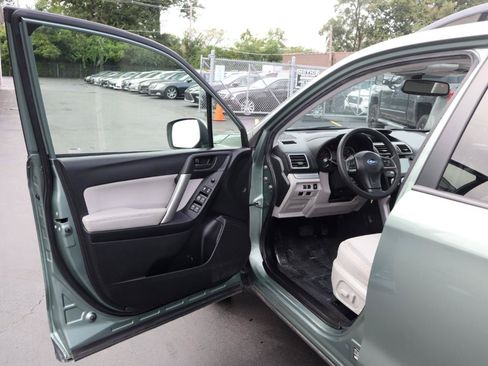 Used 2016 Subaru Forester 2.5i Premium w/ Protection Package #1 AWD/4WD image 19