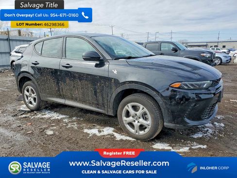 Used 2024 Dodge Hornet GT AWD/4WD image 5