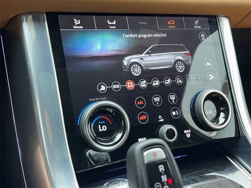 Used 2021 Land Rover Range Rover Sport HSE Dynamic image 33