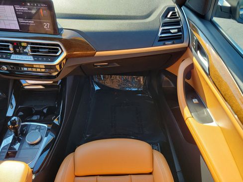 Used 2024 BMW X3 sDrive30i w/ Premium Package image 16