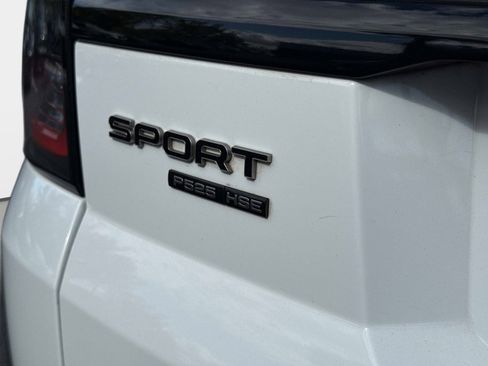 Used 2020 Land Rover Range Rover Sport HSE Dynamic image 17