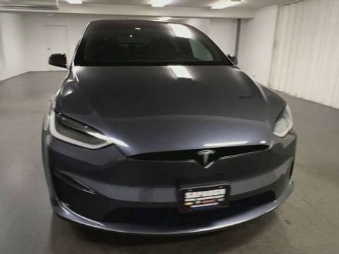 Used 2023 Tesla Model X AWD/4WD image 3