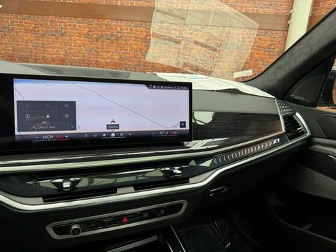 New 2026 BMW X7 xDrive40i w/ M Sport Package image 17