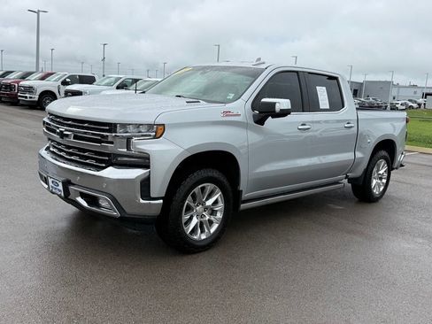 Used 2022 Chevrolet Silverado 1500 LTZ w/ LTZ Premium Package AWD/4WD image 40