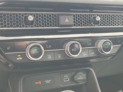Certified 2024 Honda Civic EX image 26