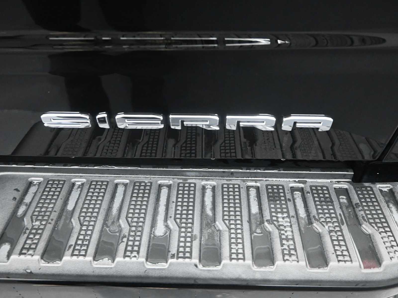 Used 2019 GMC Sierra 1500 Denali w/ Denali Ultimate Package AWD/4WD image 26