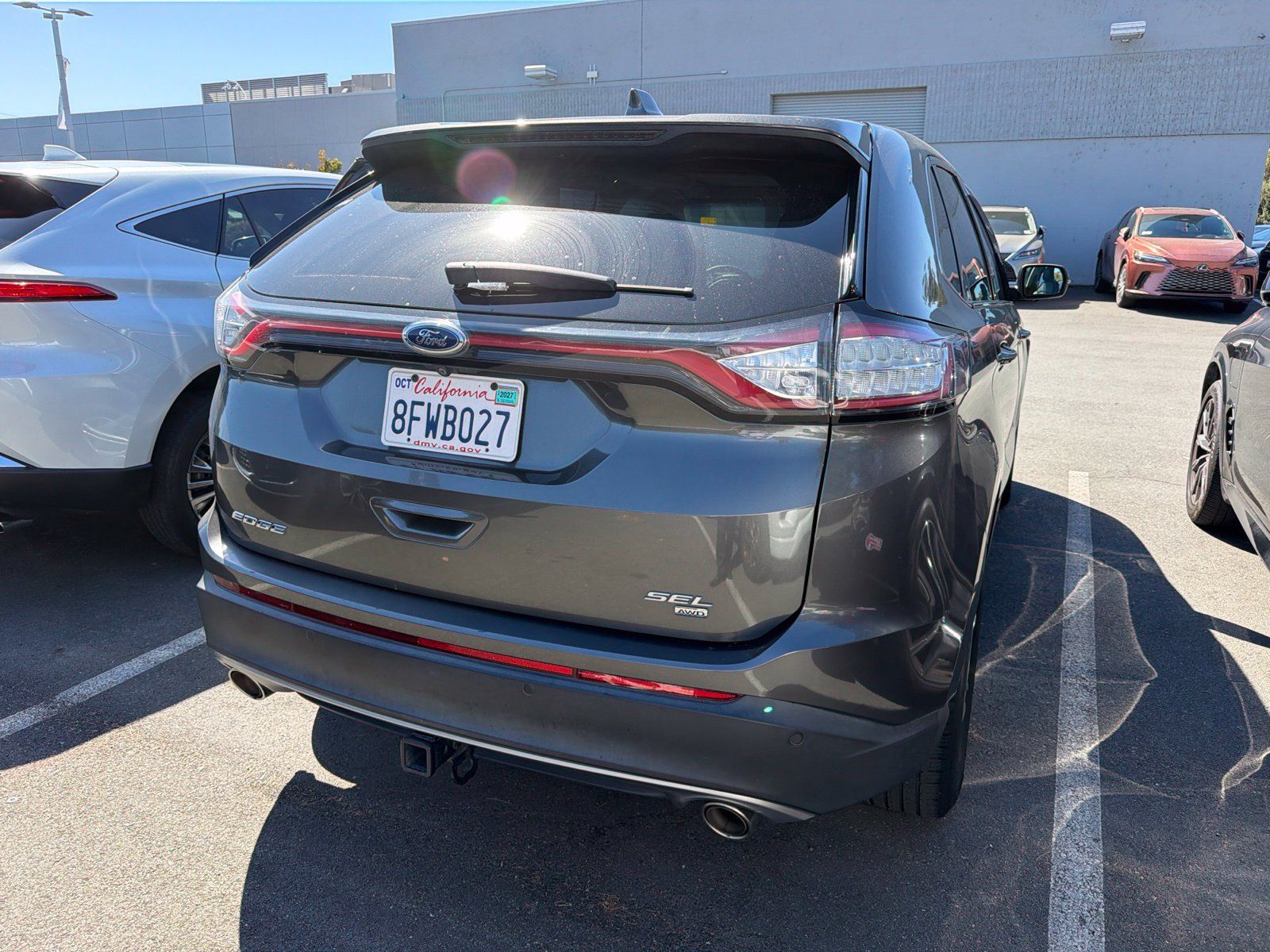 Used 2017 Ford Edge SEL w/ Equipment Group 201A AWD/4WD image 3