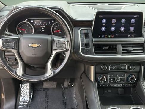 Used 2021 Chevrolet Tahoe Premier w/ Premium Package AWD/4WD image 9