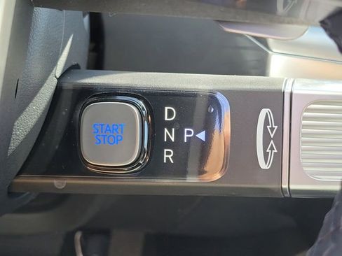 New 2026 Hyundai Ioniq 9 SEL AWD/4WD image 8