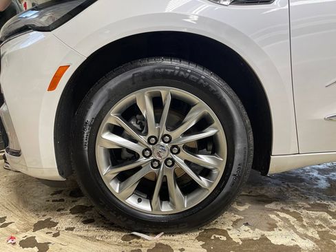 Used 2024 Buick Enclave Avenir w/ Avenir Technology Package AWD/4WD image 11